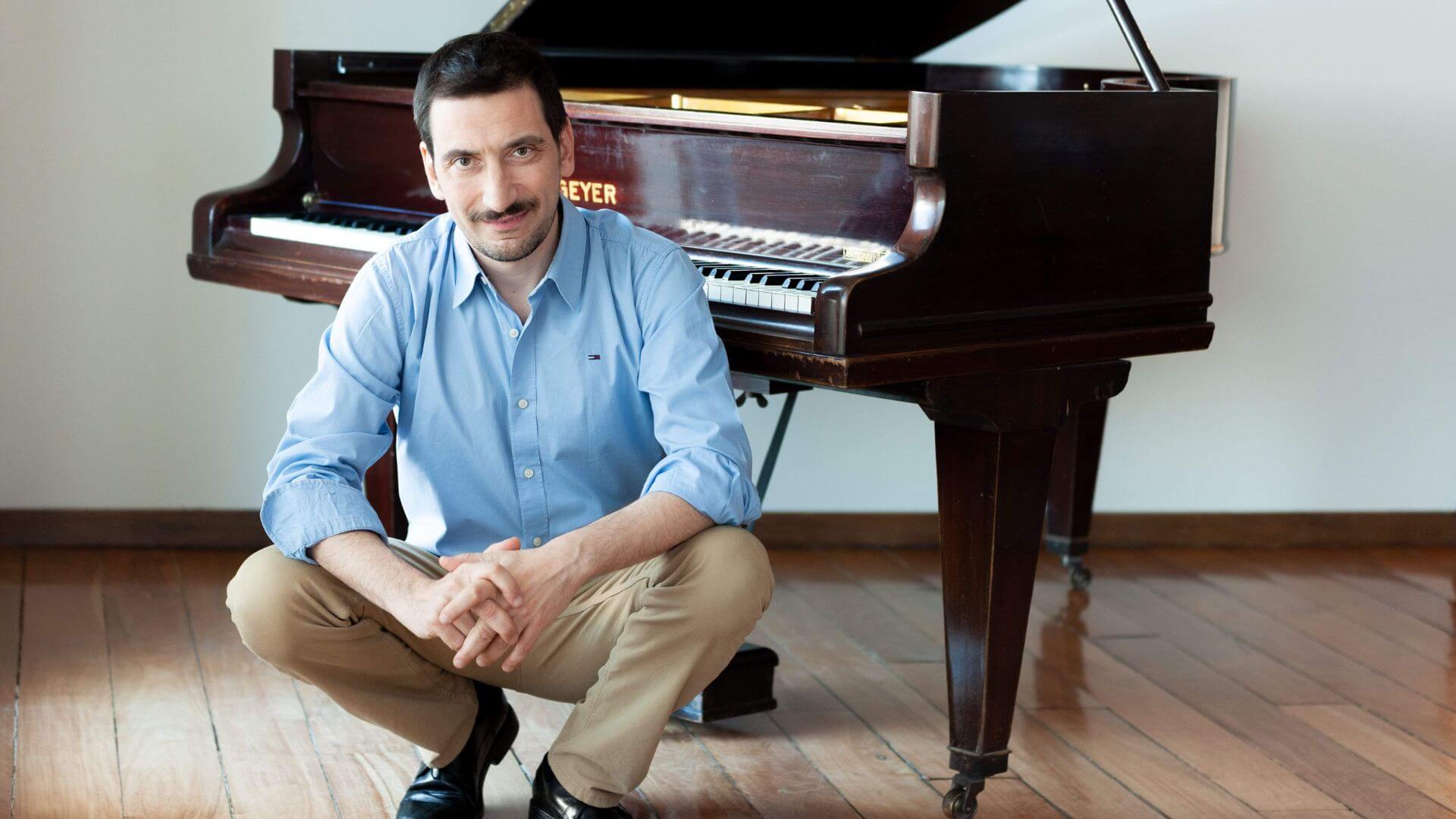 Antonio Formaro y piano