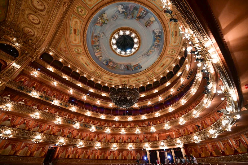 Ciclo de charlas previas a las óperas de la Temporada Lírica del Teatro Colón.