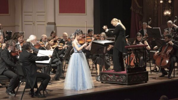 Con 14 años, Pilar Policano ganó la beca Teresa Grüneisen del Mozarteum Argentino